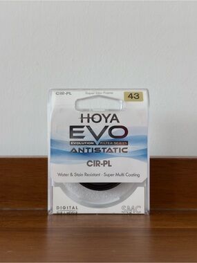 Hoya EVO Antistatic 43MM Circular Polarizer
